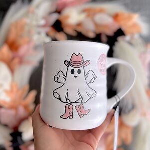 ✨NEW👻Cobwebs and Cauldrons White Speckled Cowgirl Ghost Mug🤠